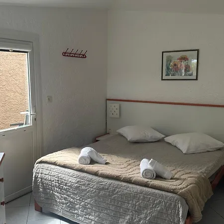 La Joya De Villepey Feriehus *